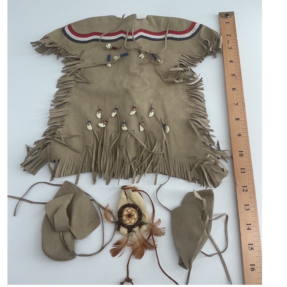 American Girl Kaya Pow-Wow Dress of Today Outfit Moccasins Dreamcatcher 18 Doll